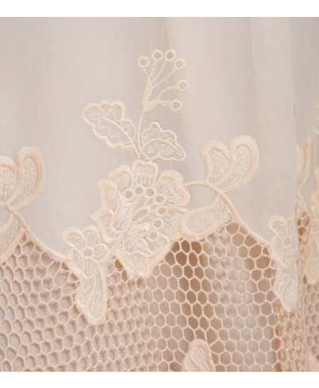 Cocktailkleid in zartem Rosé mit Spitze