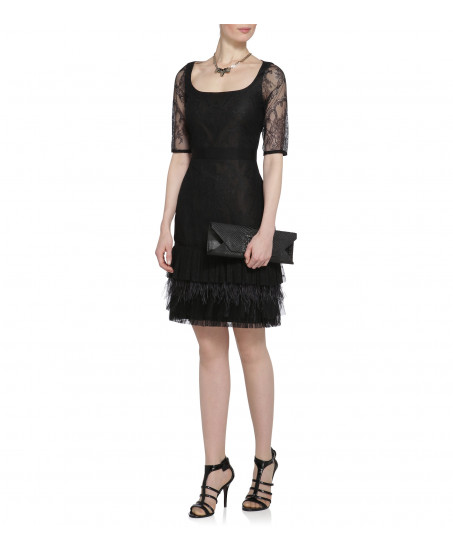 Schwarzes Federkleid mit Spitzeneinsätzen