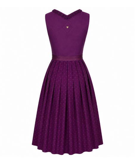 Edles Alpenherz Dirndl Mara in Lila – Freisteller Frontansicht, Designer-Dirndl bei Dresscoded mieten
