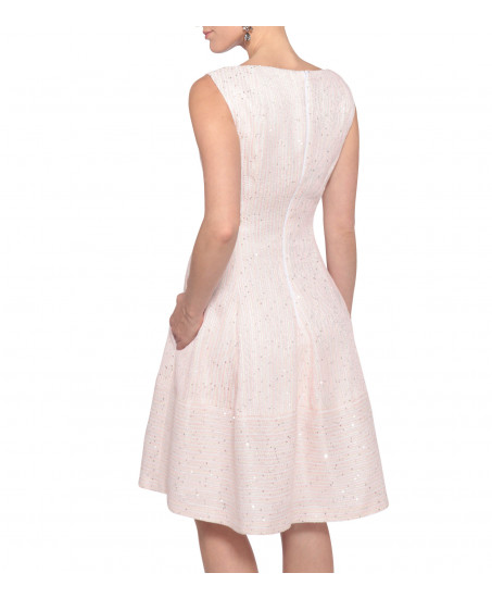 Rosafarbenes Cocktailkleid