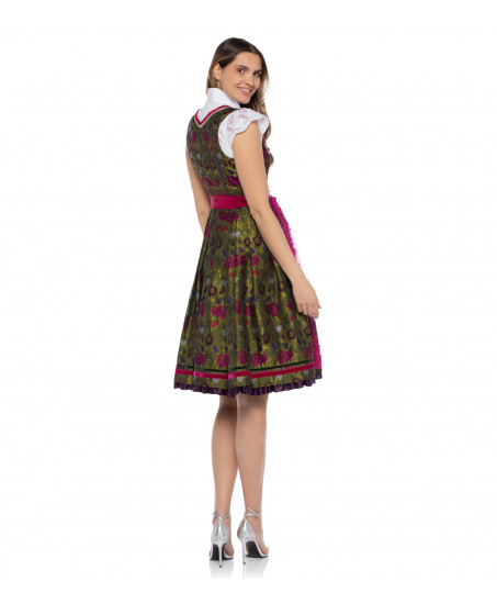 Grünes Dirndl mit zartem Blütendruck