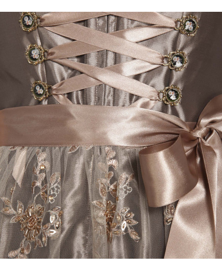 Dirndl in Gold/Nude mit Spitzenschürze