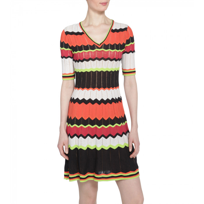 Bunt gemustertes Strickkleid mit V-Ausschnitt