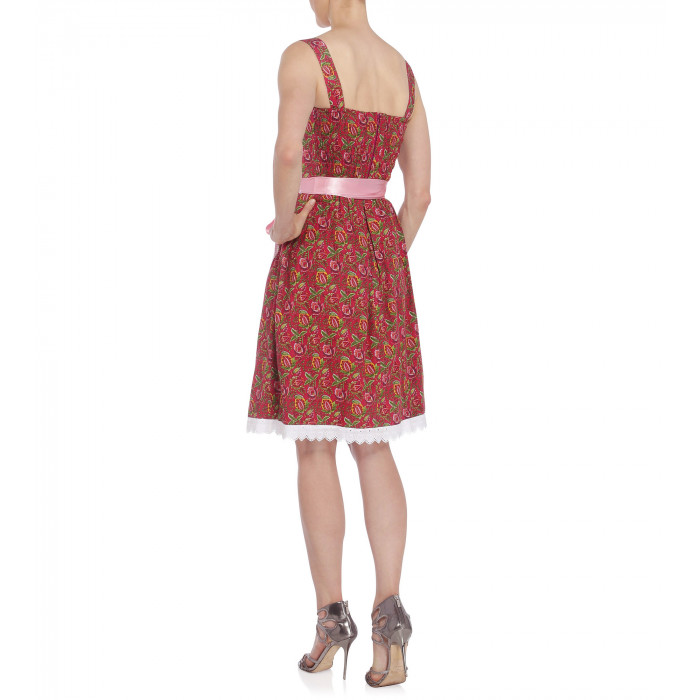 Dirndl in Dunkelrot/Pink mit Karoschürze