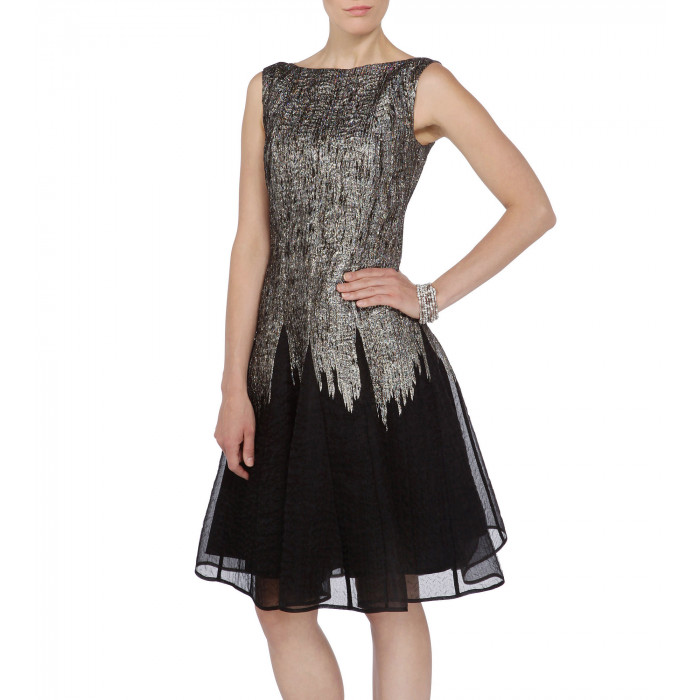 Cocktailkleid mit U-Boot-Ausschnitt