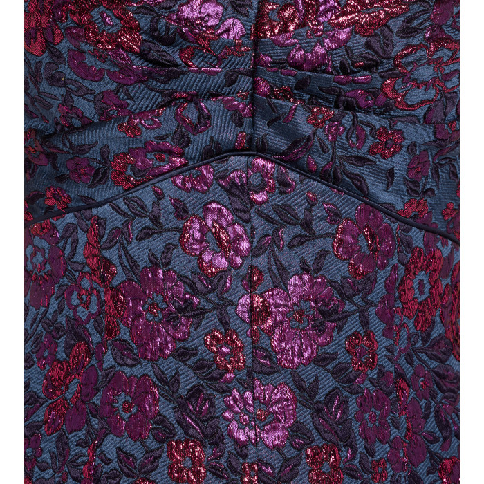 Brokatkleid mit edler Blumenstickerei