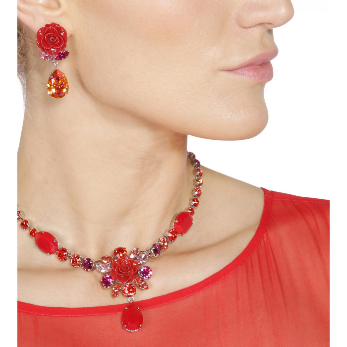Rosenohrstecker in Rot mit Swarovski Kristallen