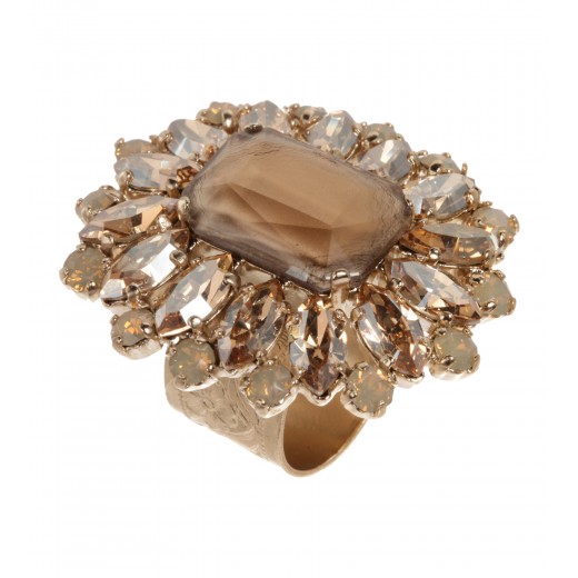Statement Ring in Gold