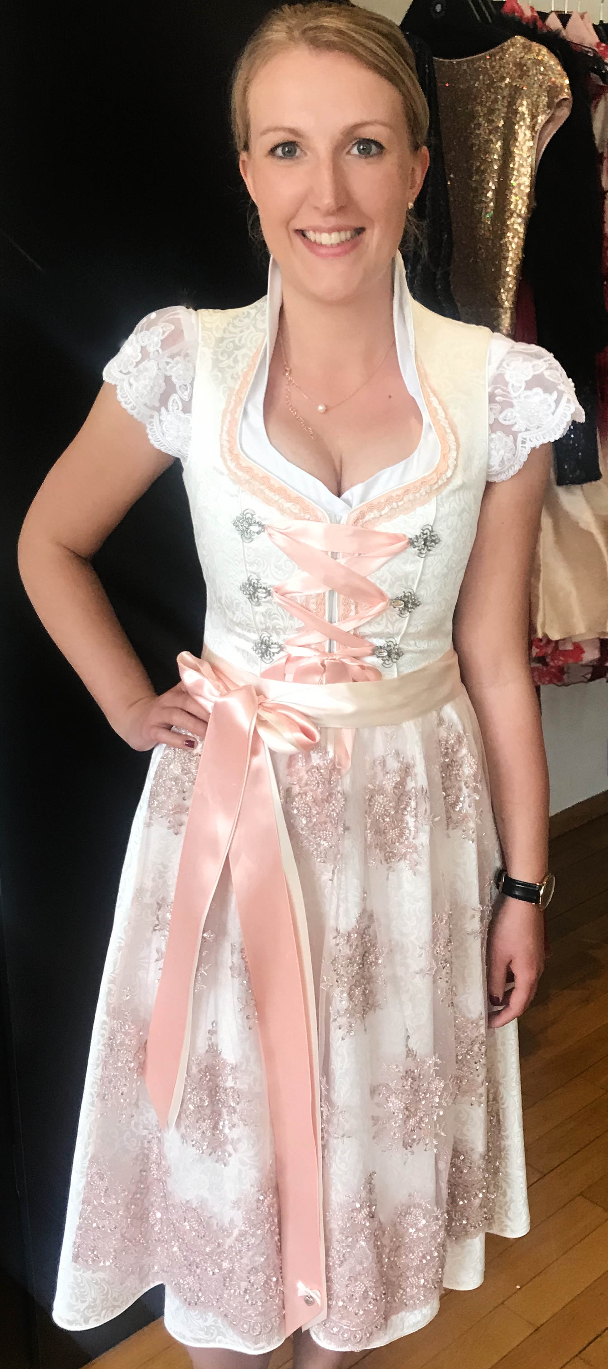 Hochzeitsdirndl Kristina in Weiss/Rosé