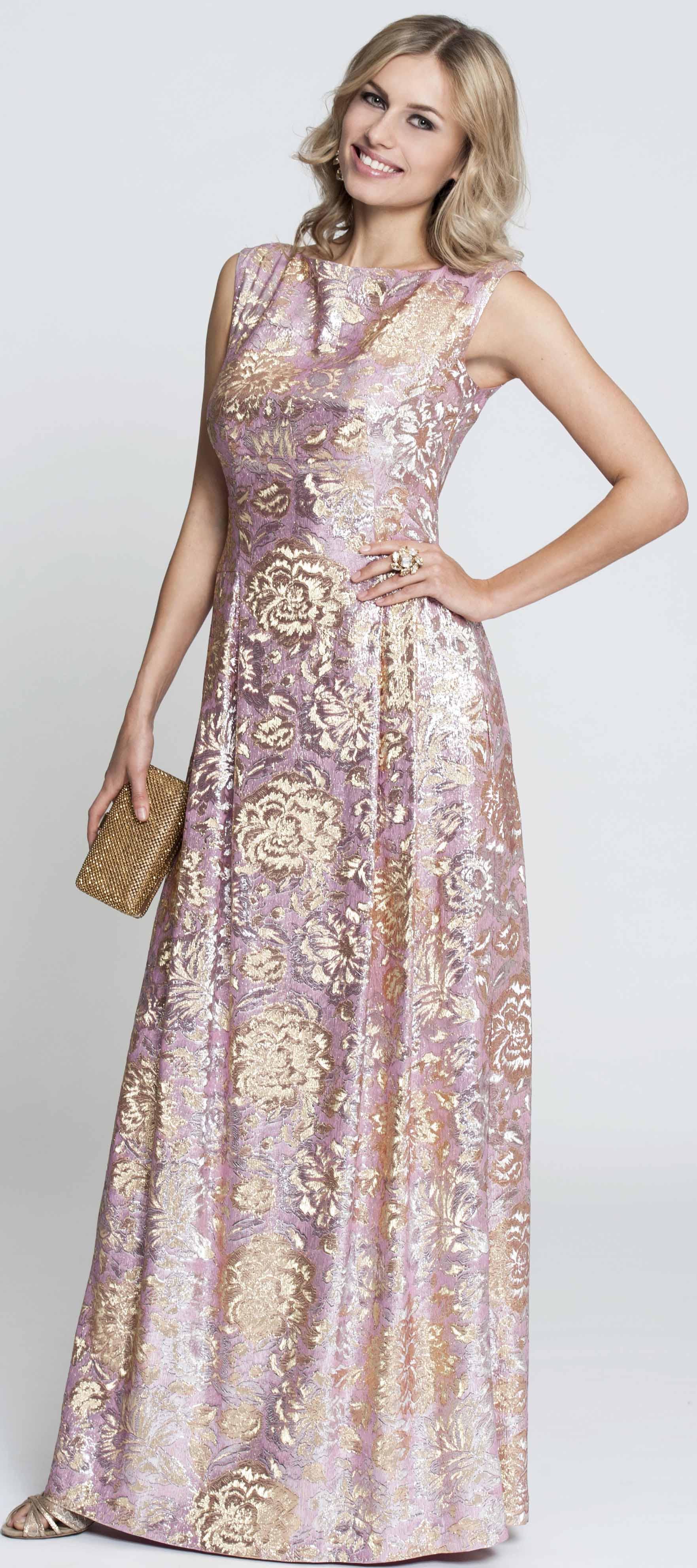 Robe in Rosé mit Gold/Silbernem Blumendekor