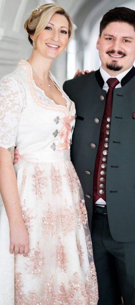 Andrea´s Hochzeitsdirndl