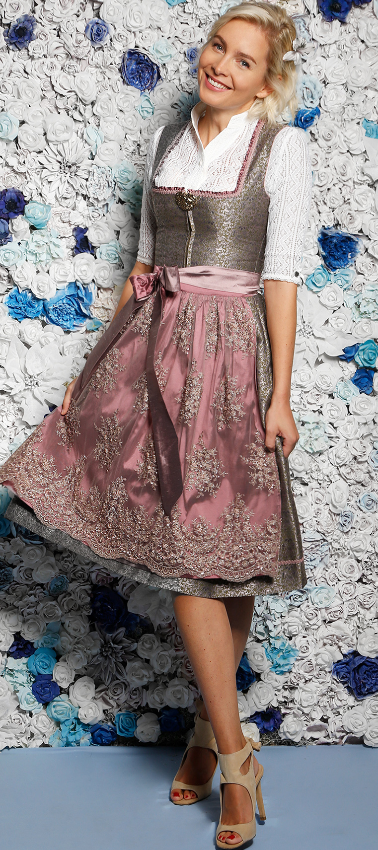 Dirndl Cecilia in Beere